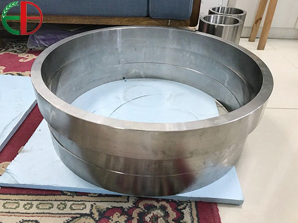 镍基离心铸造管件