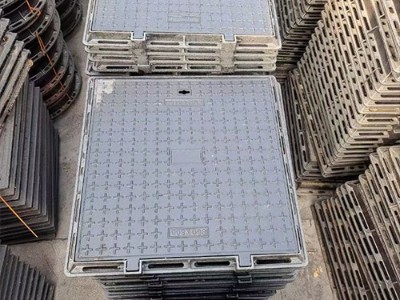 厂家直销井盖 800 x 800 金属井盖