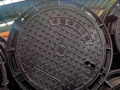 厂家直销 井盖 700x800 圆形井盖