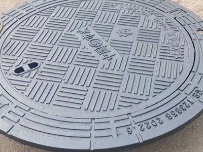 厂家直供 井盖 900x900 下水道井盖