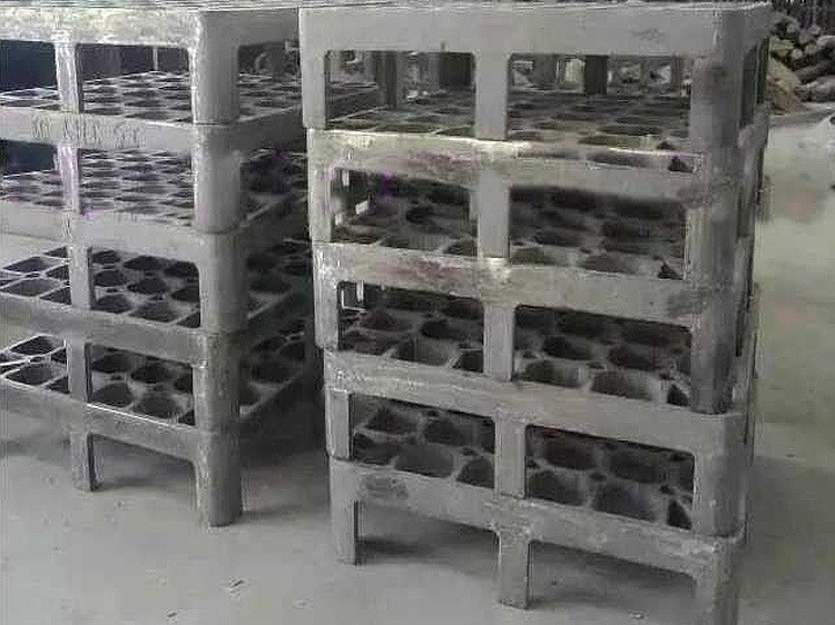 无锡厂家定做 焊接料框 耐磨钢铸造