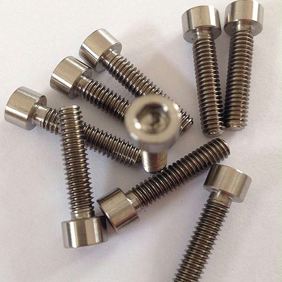 Ti-Bolts-1