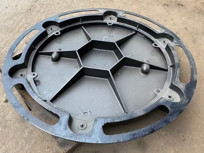 厂家直供 EN124 A15 井盖 φ800X800mm 圆形井盖