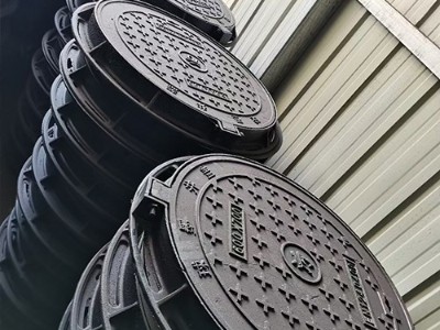 厂家直供 井盖 600x700 下水道井盖