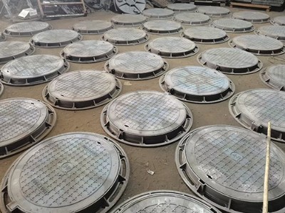 厂家直供 井盖 600x700 下水道井盖