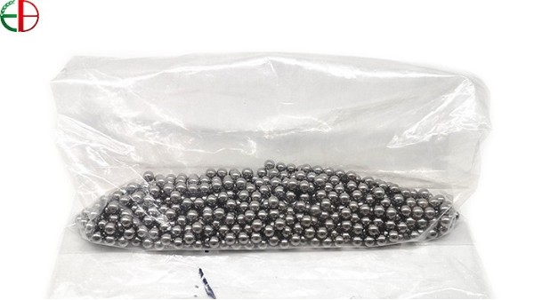 不锈钢球：工业领域的 “耐用担当”，选对适配更高效