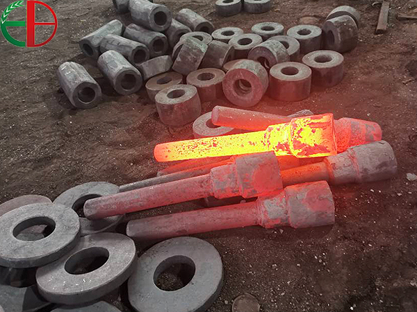 厂家直供 40Cr锻造螺栓螺母 45钢高强度地脚螺栓